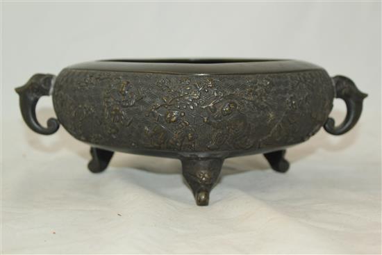 Japanese bronze koro, 19th century(-)